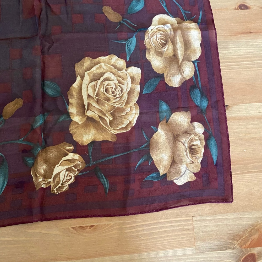 VTG Halston Lifestyle Burgundy Gold Rose Floral Silk Square Scarf - Picture 9 of 11